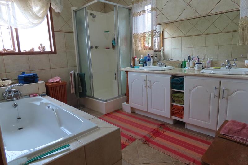 5 Bedroom Property for Sale in Tergniet Western Cape